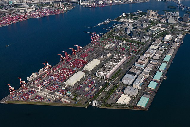 お台場(โอไดบะ): สายน้ำแห่งความฝันและแสงสี