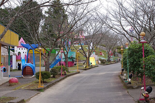 メルヘン村(หมู่บ้านเทพนิยาย): เสน่ห์แห่งความฝันในดินแดนมหัศจรรย์