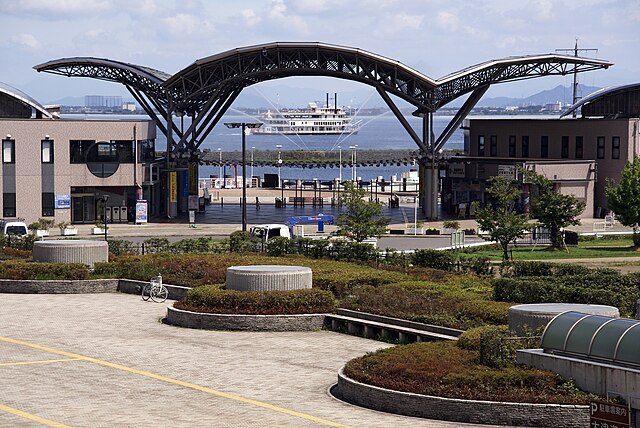 大津港 (滋賀県)(ท่าเรือโอซึ): สายน้ำแห่งความสงบในดินแดนแห่งความงาม