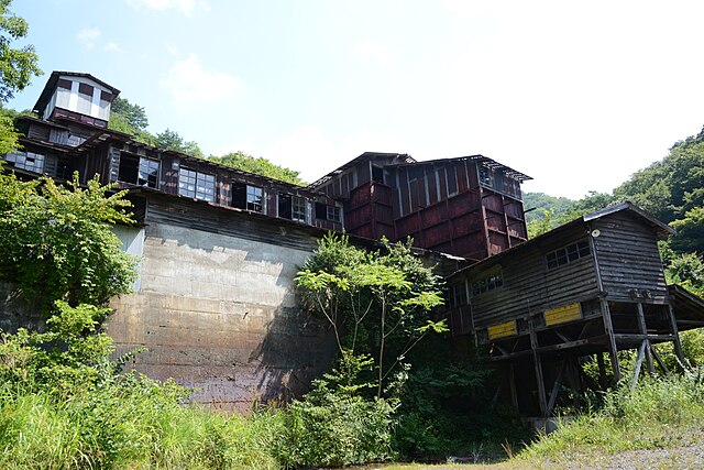 若松鉱山(เหมืองสนมรกต): เสียงกระซิบแห่งอดีตในป่าเขียว