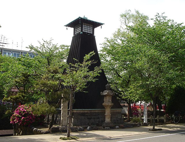 住吉灯台 (岐阜県)(ประภาคารแห่งความสงบ): แสงสว่างแห่งความหวัง