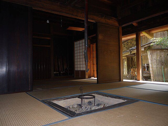 馬路村天保の民家(บ้านเรือนแห่งความทรงจำในหมู่บ้านมาจิ): เสน่ห์แห่งอดีตในอ้อมกอดธรรมชาติ