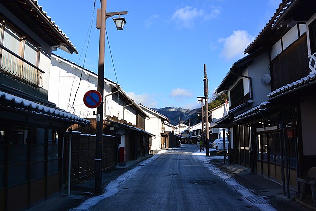 勝山町並み保存地区(เขตอนุรักษ์เมืองคาชิยามะ): เสน่ห์แห่งอดีตในซอกซอยแห่งความทรงจำ