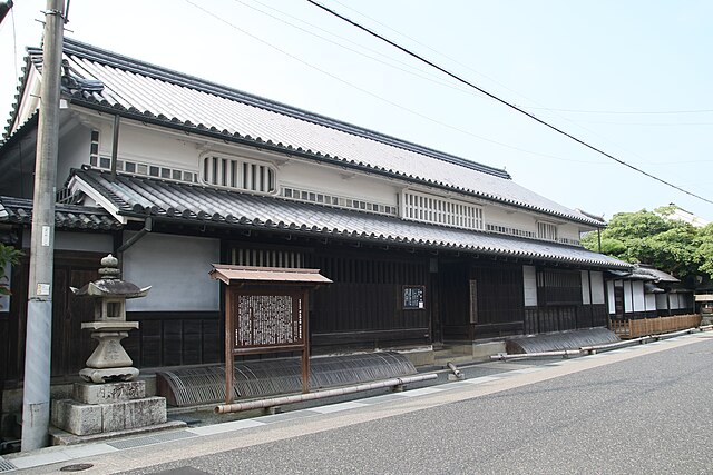 旧矢掛本陣石井家(บ้านอิชิอิในอดีต): เสน่ห์แห่งกาลเวลา