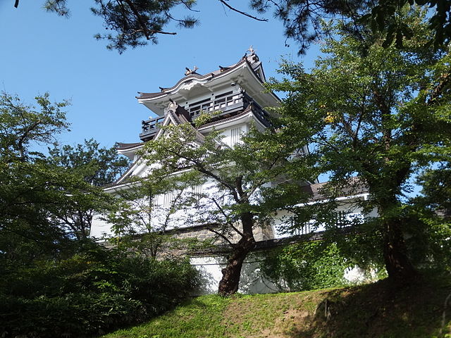 横手公園(สวนสาธารณะโยโกเตะ): สวนแห่งความสงบในห้วงเวลา